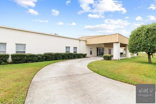 Building Photo - 926 Quincy St