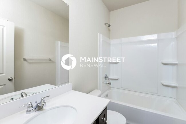 Building Photo - 3 Bedroom Pet-Friendly Home in Springville...