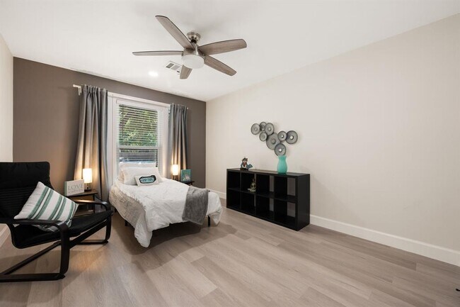 Building Photo - 3539 Laurel Bay Loop