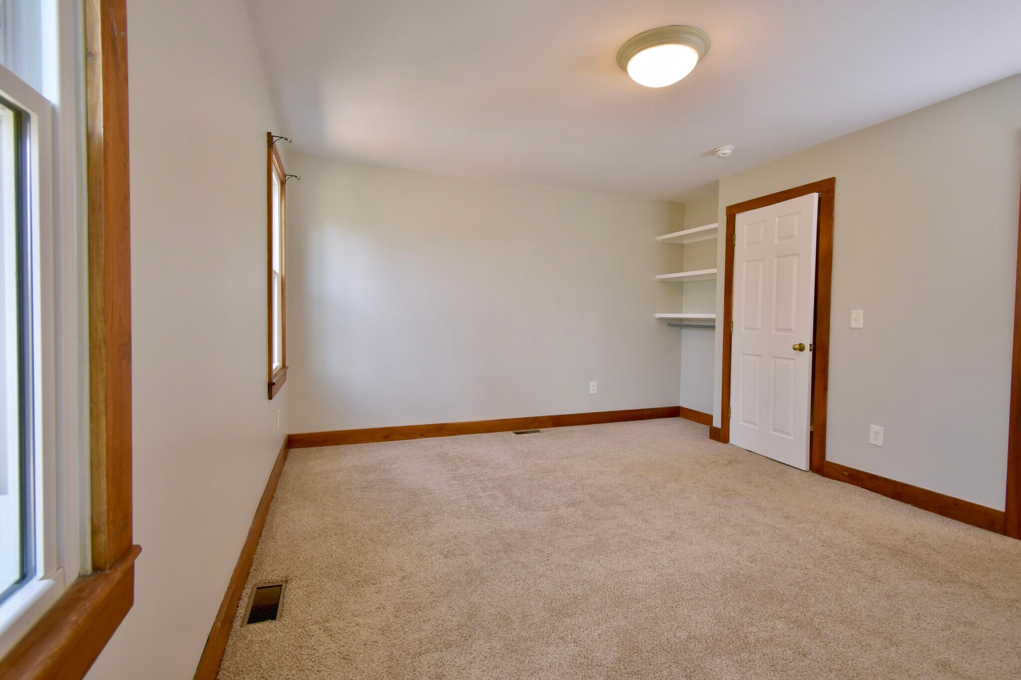 Building Photo - 39E Bellis Cir