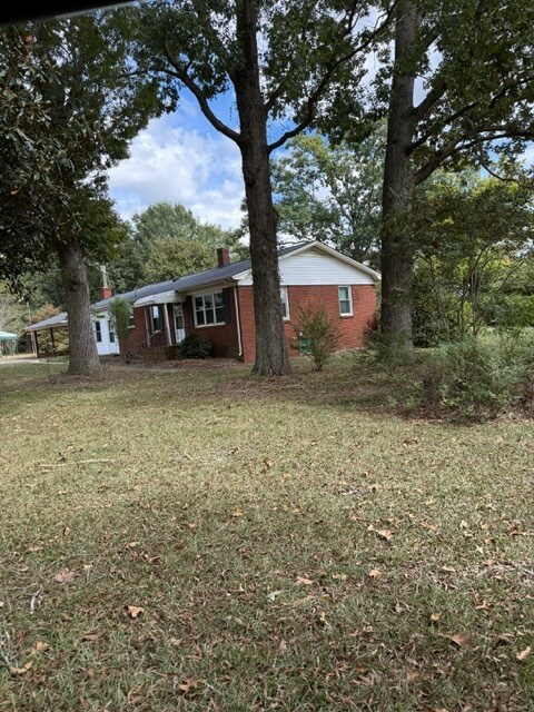 Building Photo - 4307 J Frank Moser Rd