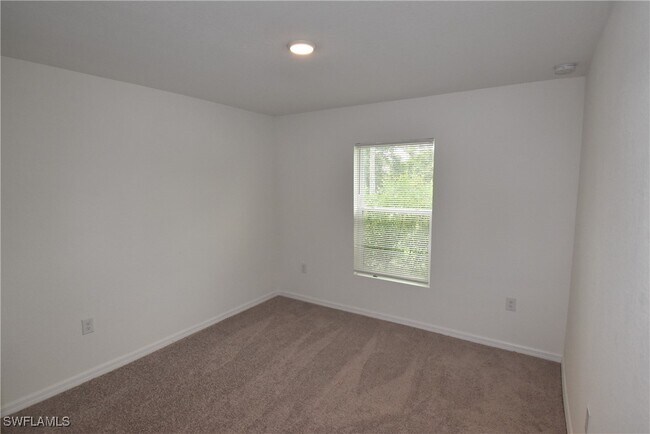 Building Photo - 3945 Constitution Dr