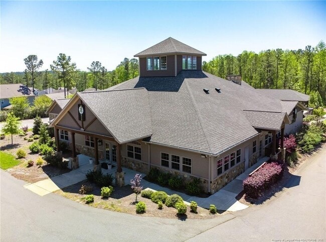 Building Photo - 299 Kensington Dr