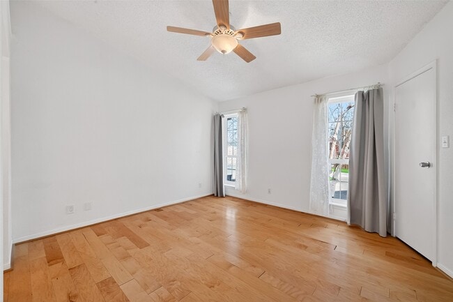 Building Photo - 7575 Cambridge St