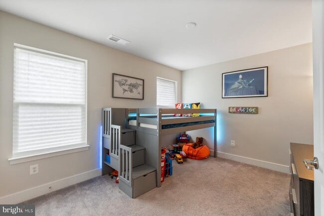 Building Photo - 4378 Shakespeare Cir