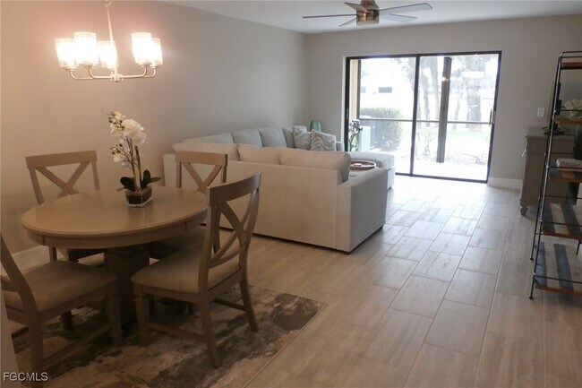 Primary Photo - 12621 Kelly Sands Way