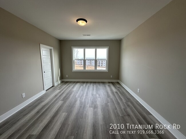 Building Photo - 2010 Titanium Rock Rd