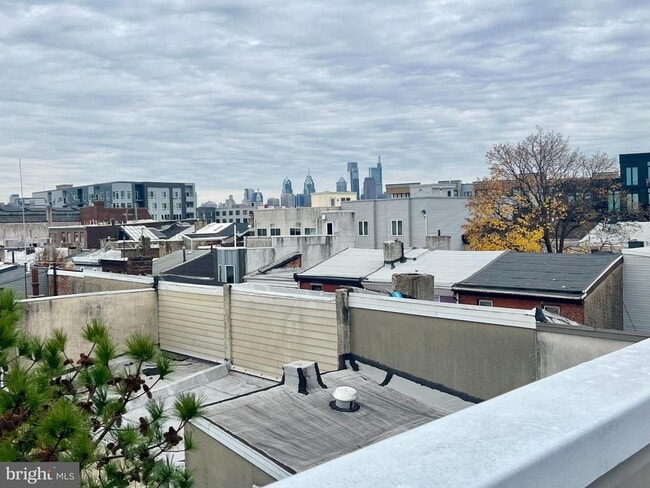 Building Photo - 1246 S Hancock St