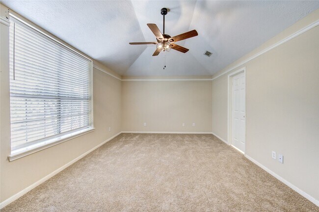 Building Photo - 4219 Margate Dr