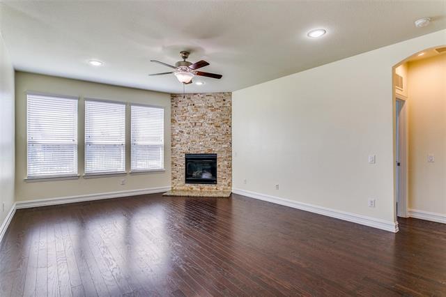 Building Photo - 217 Copper Canyon Dr