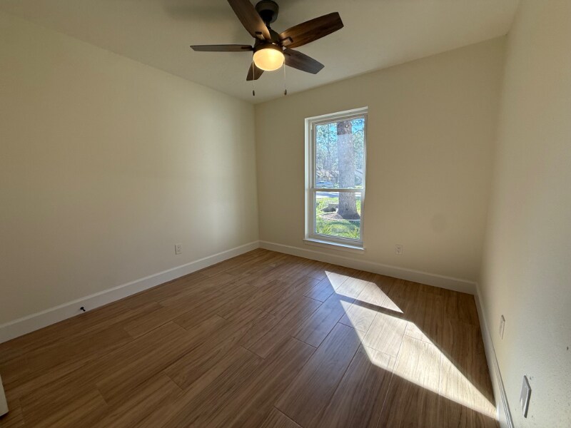 Building Photo - 1 Redberry Ct