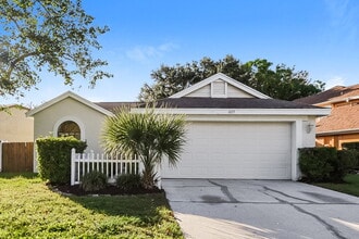 Building Photo - 1027 Covington St