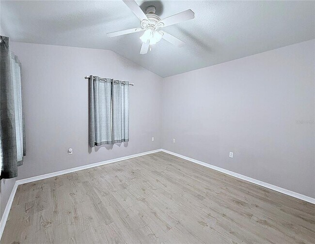 Building Photo - 1719 Hammocks Ave