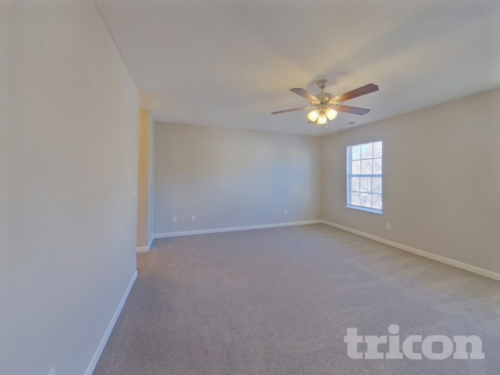 Building Photo - 2000 Lake Carolina Dr