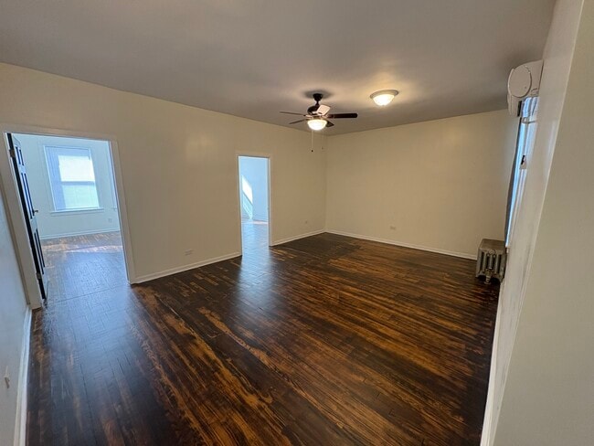 Building Photo - 811 N Harlem Ave