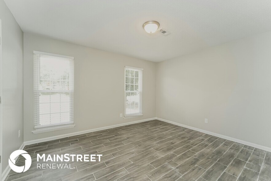 Building Photo - 2114 Bally Duff Ln