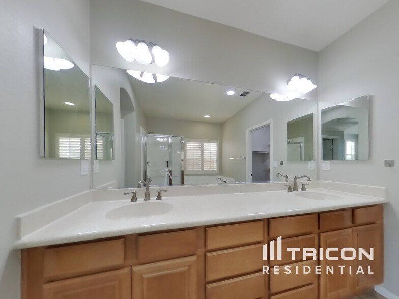 Building Photo - 29848 Tierra Shores Ln