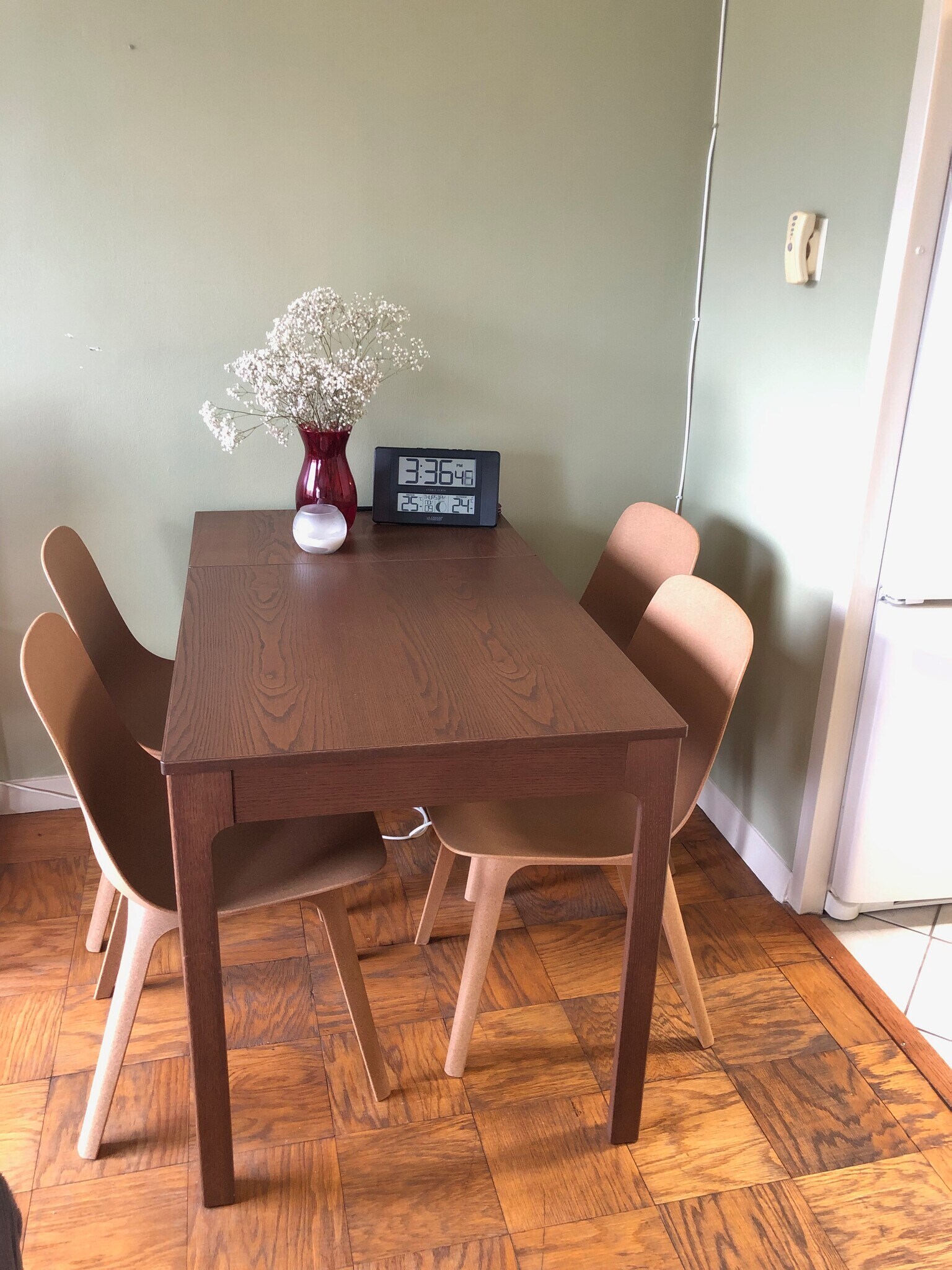 dining area - 2829 Connecticut Ave NW