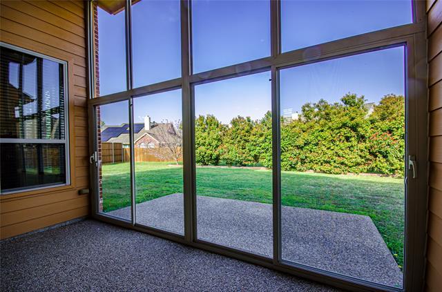 Building Photo - 821 Meadowlark Dr