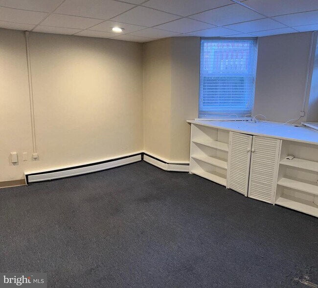 Building Photo - 50 East St