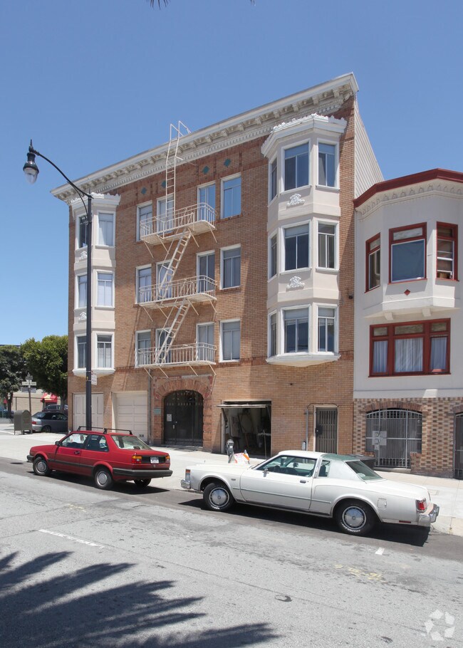 Building Photo - 11 Dolores