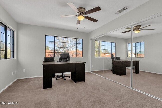 Building Photo - Marshall Ranch Five Bedroom