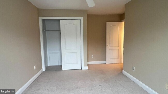 Building Photo - 67 Highpoint Dr