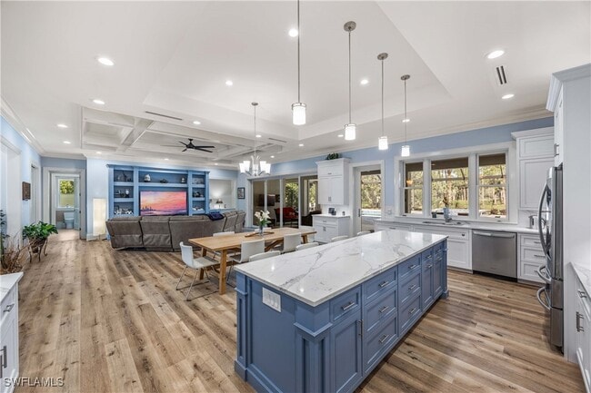 Building Photo - 4885 Tamarind Ridge Dr