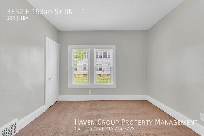 Building Photo - 3652 E 153rd St