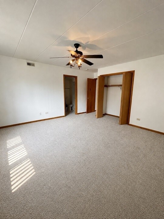 Building Photo - 8659 Meade Ave