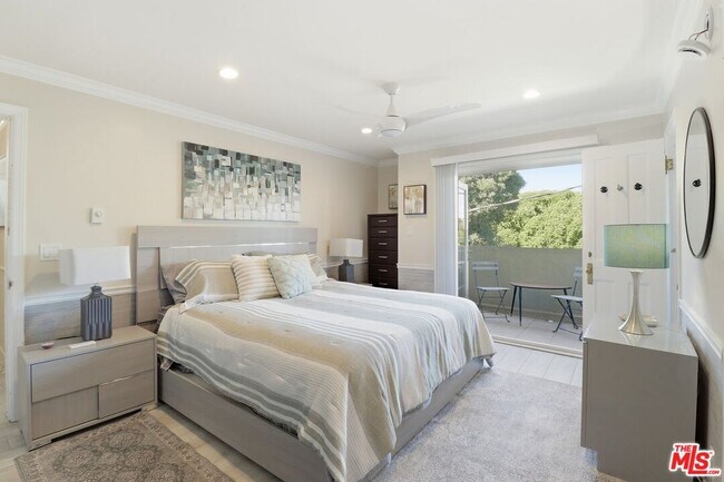 Building Photo - 6400 Pacific Ave