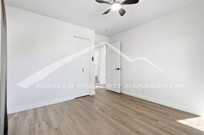 Building Photo - Charming Home with Washer/Dryer and Storage Shed