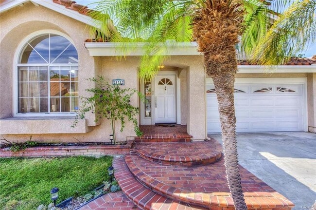 Building Photo - 4 bed 3 bath, Renovated SFR in Laguna Niguel