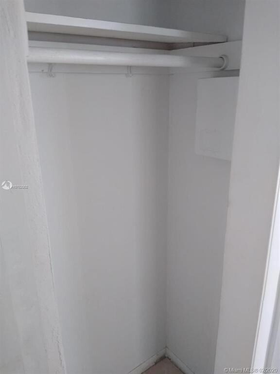 Building Photo - 1321 NW 43rd Ave