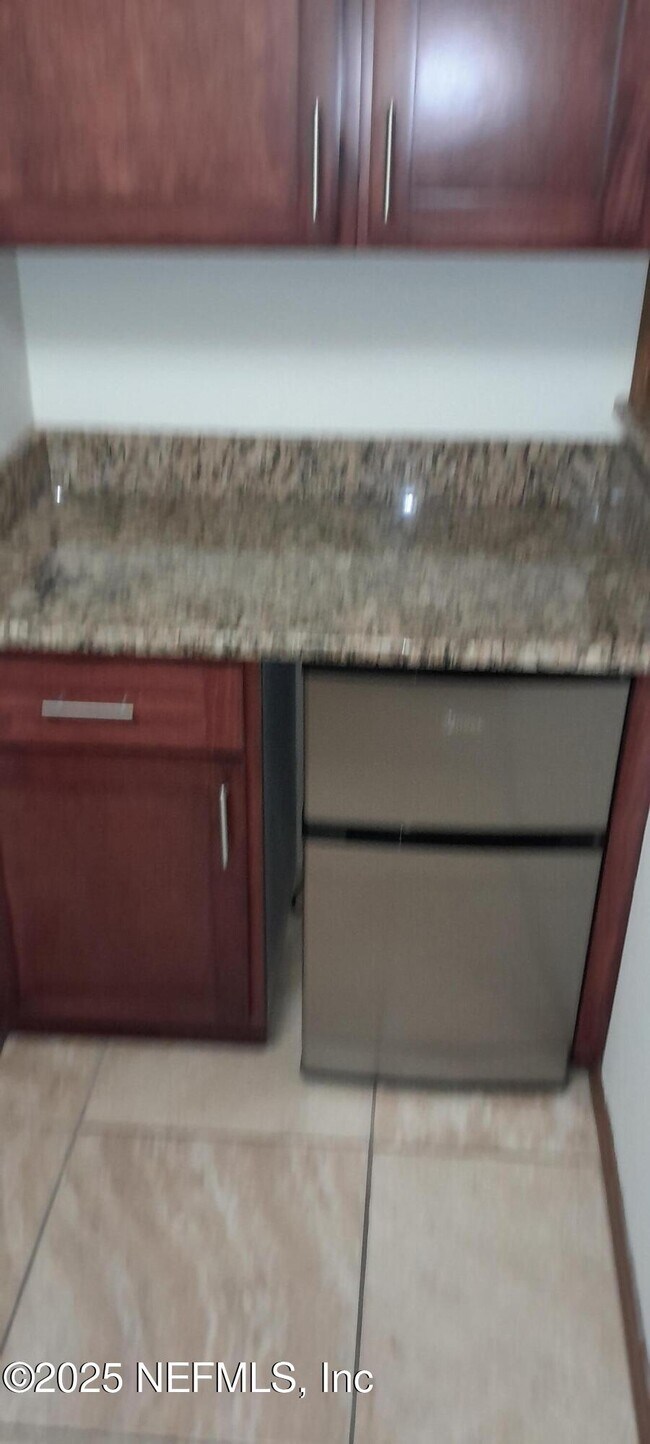 Building Photo - 3119 Marrano Dr