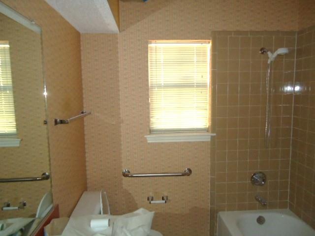 Building Photo - 2518 Danny Ln