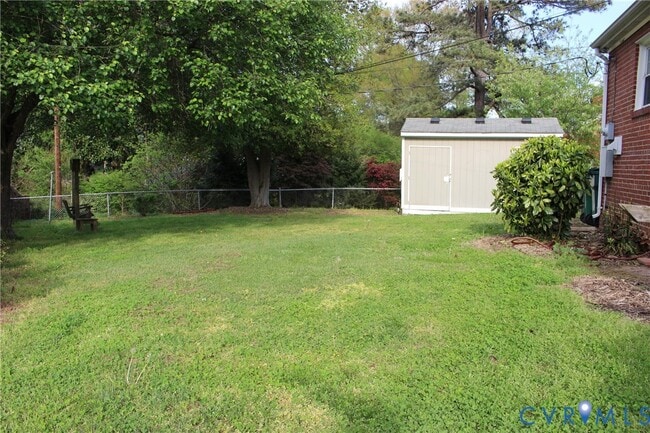 Building Photo - 2300 Farrand St