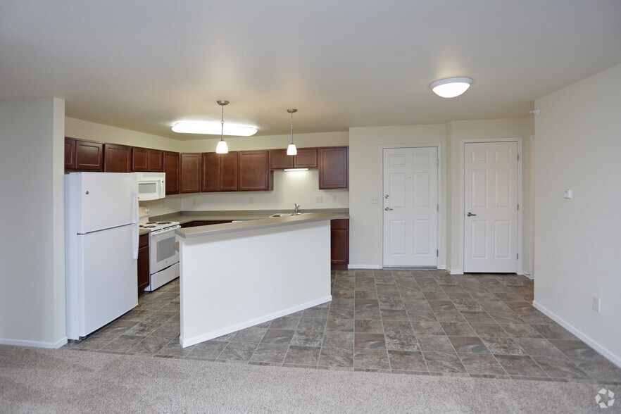 South Park Place Apartments 721 8th Ave SW Dickinson ND 58601