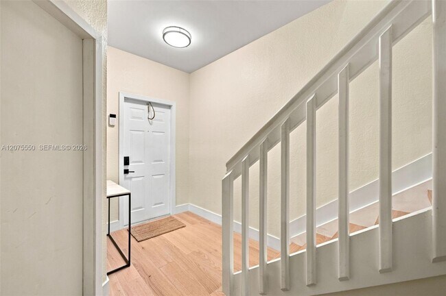 Building Photo - 355 SW 121st Ave