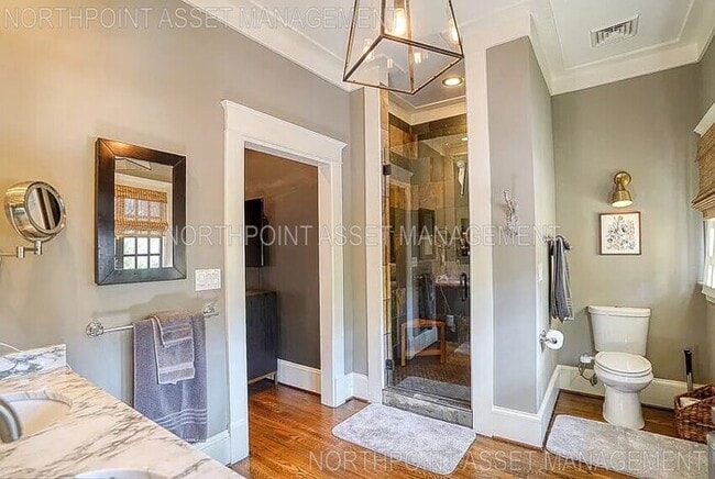 Building Photo - Welcome to a stunning home in Virginia Hig...