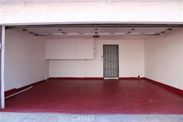 Building Photo - 260 E Beverly Blvd