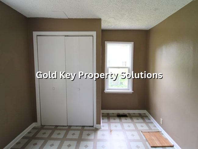 Building Photo - !!COMING SOON!! 2 Bed and 1 Bath Home For ...