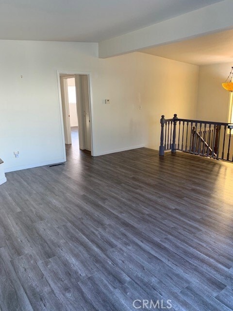 Building Photo - 217 Crest Dr