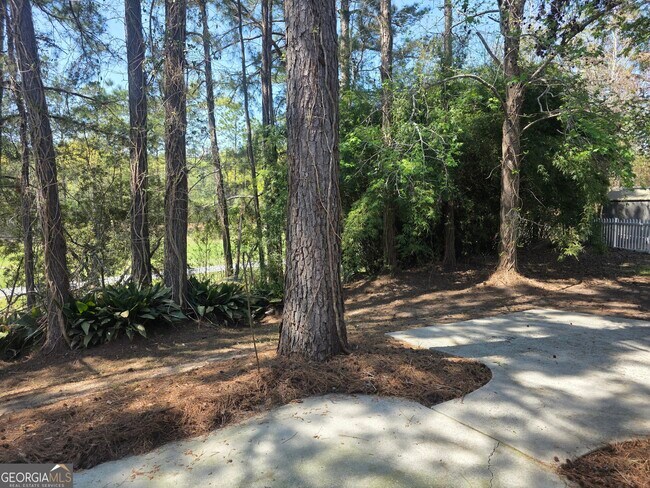 Building Photo - 434 Roberts Way