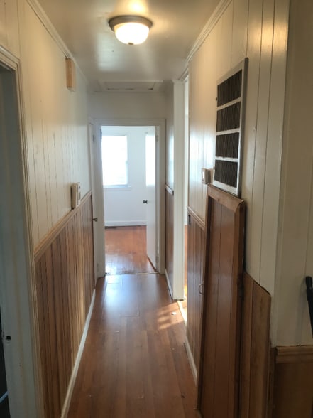 Building Photo - 204 N Forbes St