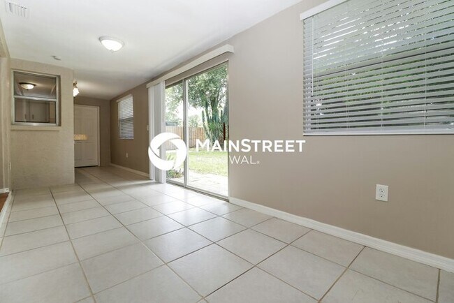 Building Photo - 3 Bedroom Pet-Friendly Home in New Port Richey, FL with Main Street Renewal