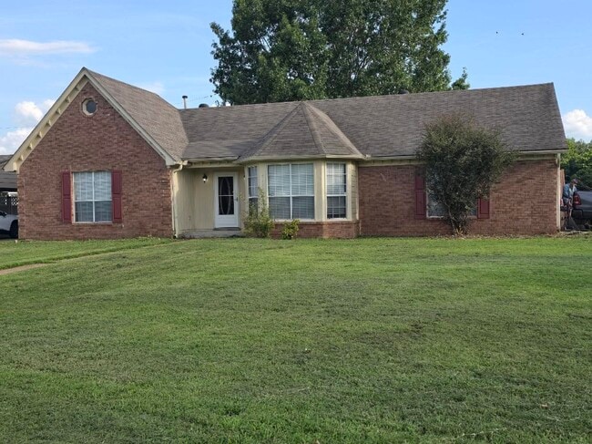 Primary Photo - 7155 Coffeeville Cove