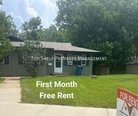 Building Photo - 2611 27th Pl