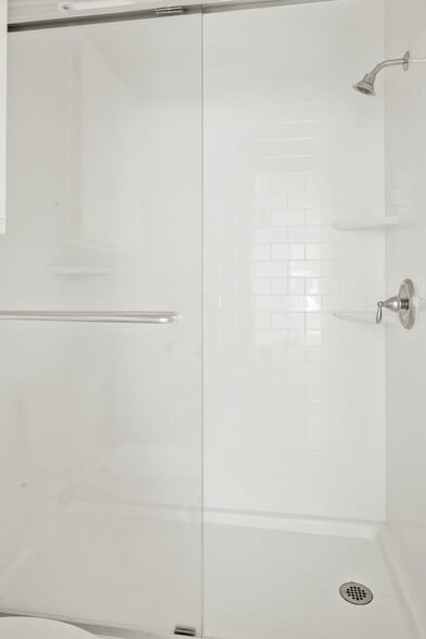 Primary Suite #2- walk in shower - 8740 Tuscany Ave