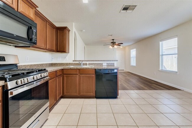 Building Photo - 26918 Graybill Ct